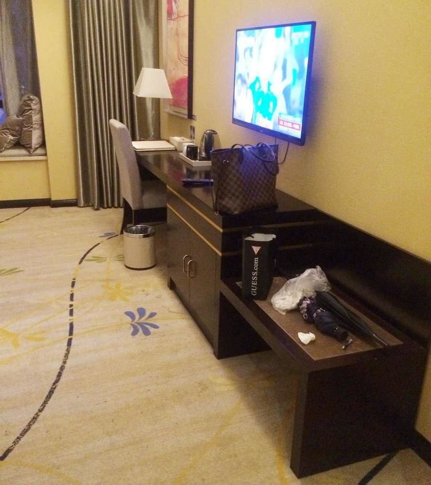 Yj Intl. Hotel Ta-mien-chen Extérieur photo