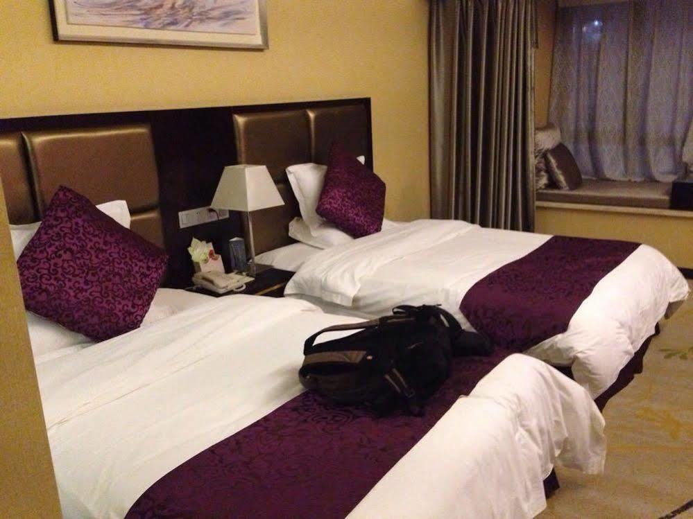 Yj Intl. Hotel Ta-mien-chen Extérieur photo