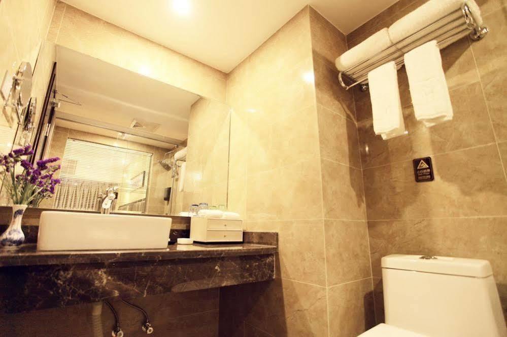 Yj Intl. Hotel Ta-mien-chen Extérieur photo